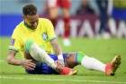 صدمة برازيلية.. ثنائي السيليساو خارج دور المجموعات