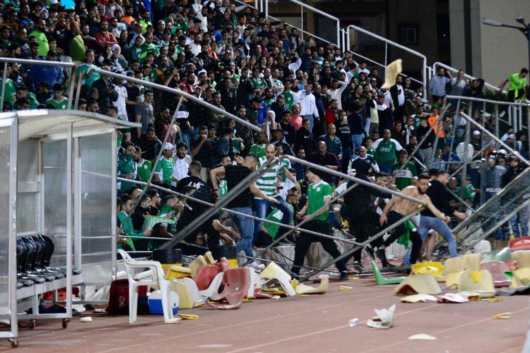 نهاية مجنونة للمباراة الختامية لبطولة لبنان لكرة القدم بين العهد والأنصار