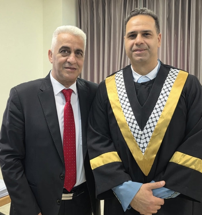 تهانينا للرياضي المقدسي الخلوق مصعب يغمور حصوله على درجة الدكتوراة